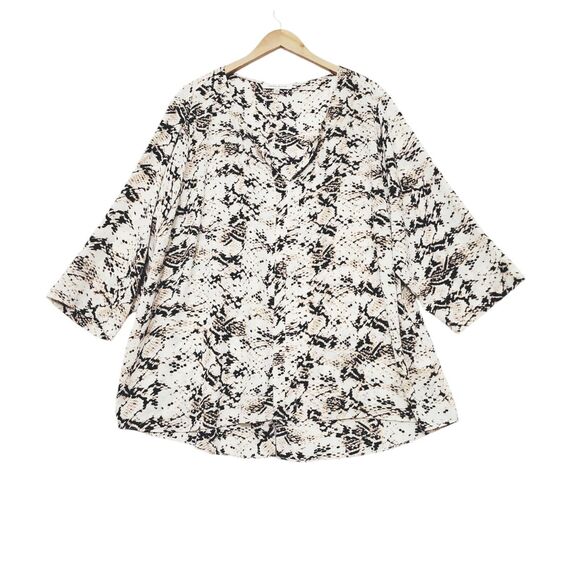 Rose & Olive Women Snake Print Popover Top Size 3X Ivory Split V Flowy Office - Picture 1 of 8
